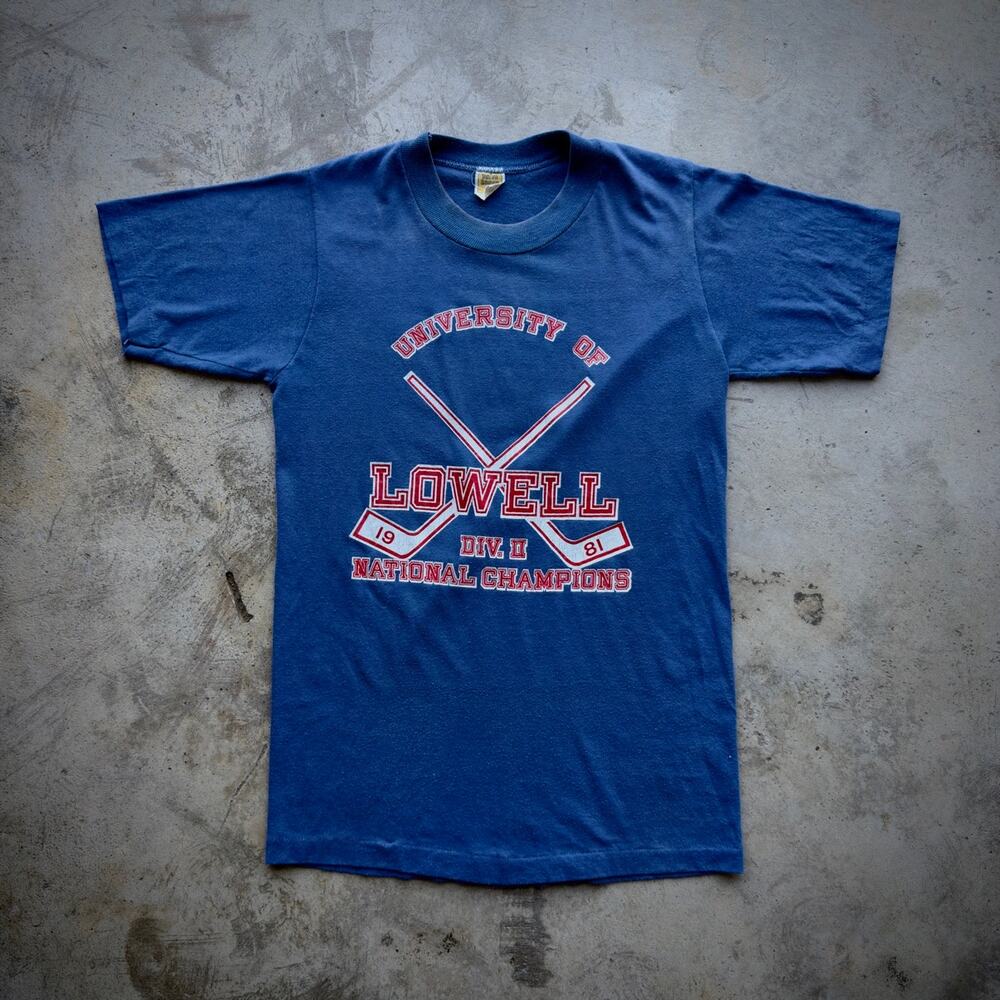 Vintage 1981 Velva Sheen Lowell Hockey Champions Tee S